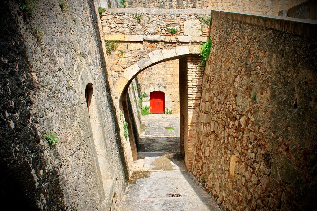 Castell Sant Ferran Arco en Figueres Alt Empordá Girona